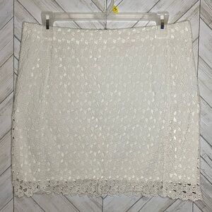 Joe fresh lace mini skirt